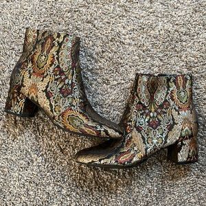 Satin printed boots - Never Worn